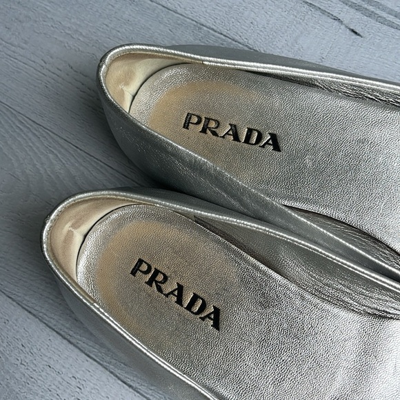Prada Metallic Silver Leather Ballet Flats Size 5.5 - Picture 9 of 14